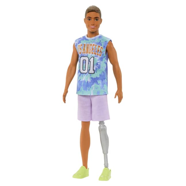 Barbie Ken Fashionistas Doll #212 With Jersey And ProsThetic Leg - Imagen 1 de 6