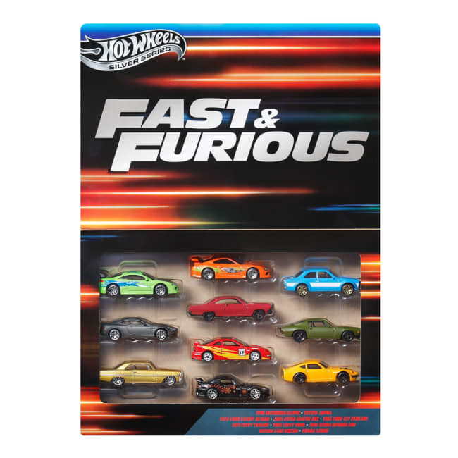Hot Wheels Fast & Furious Temalı 10'Lu Paket, 10 Adet 1:64 Ölçekli Oyuncak Araba (Stiller Çeşitlilik Gösterebilir)