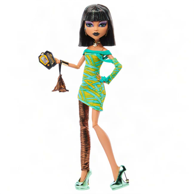 Monster High Dawn Of The Dance Cleo De Nile Reproduction Doll With Photos And Invite Accessories