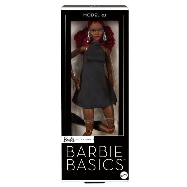 Muñeca De Coleccionista Barbie Basics Modelo 03 Con Pelo Rojo Rizado, Vestido Negro Y Botas