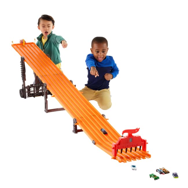 Hot Wheels Super 6-Lane Raceway, 8-Ft Track With 6 Toy Cars in 1:64 Scale