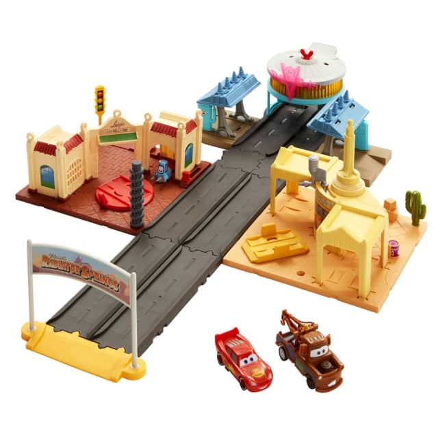 Disney And Pixar Cars On the Road Radiator Springs Tour Playset, 2 Toy Cars