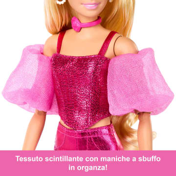 Barbie Deluxe Style Bambola N. 5 Con Abito Rosa Metallizzato, Top A Corsetto E Accessori, Bionda - Image 2 of 6