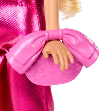 Muñeca N. 5 De Barbie Deluxe Style Con Conjunto Rosa Metalizado, Top Estilo Corsé Brillante Y Accesorios, Pelo Rubio - Image 4 of 6