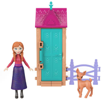 Playset Bambola Piccola Arendelle Disney Frozen Con 5 Sorprese Inclusa La Bambola (I Modelli Possono Variare)
