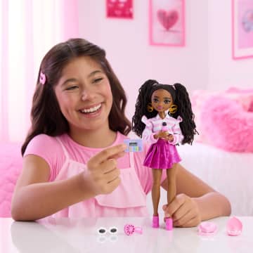 BARBIE DREAM BESTIES BARBIE 'Brooklyn' Bebek ve Aksesuarları | Mattel