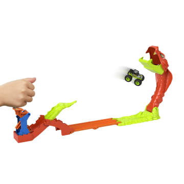 HOT WHEELS Monster Trucks SNAKE SLAM TAKEDOWN Conjunto de juego