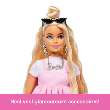 Κούκλα Barbie Deluxe Style #3 Με Ροζ Παστέλ Φόρεμα Barbiecore Με Μεγάλο Φιόγκο Και Ξανθά Μαλλιά.
