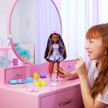 Barbie Dream Besties Brooklyn Wyszykuj się ze mną Lalka + akcesoria Zestaw Zabawka 4+