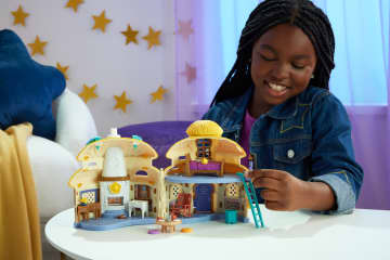 Disney's Wish Cottage Home Playset With Asha Of Rosas Mini Doll, Star Figure & 15+ Accessories