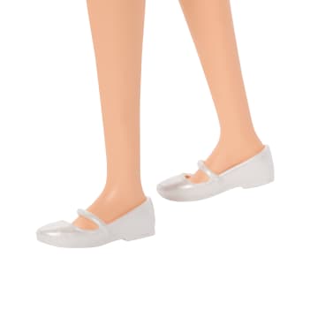 Barbie Fashionista Puppe Mit Schwarzen Haaren, Rosa Gingham-Kleid - Bild 5 von 6