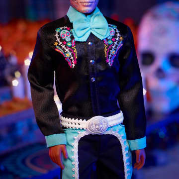 Barbie Signature Día De Muertos 2024 Sammelfigur-Puppe Mit Schwarzem Rüschenkleid - Imagen 4 de 6