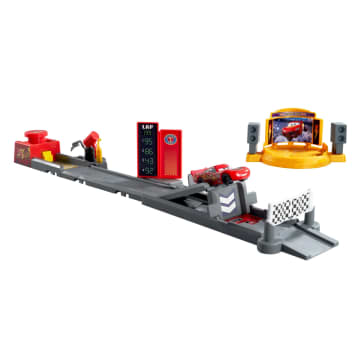 Conjunto De Juego Pista De Acrobacias Y Saltos Copa Pistón De Disneypixar Cars Y Coche De Juguete De Rayo Mcqueen