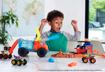Hot Wheels Monster Trucks Arena Mücadelesi Color Shifters Oyun Seti