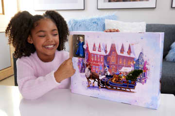 Disney Frozen Advent Calendar With 24 Days Of Surprise Toys, Including Anna & Elsa Small Dolls - Image 2 of 6
