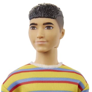 Barbie Ken Fashionistas Puppe Im Oversized Sweater