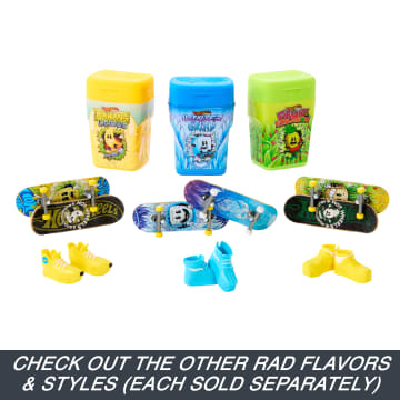 Hot Wheels Skate Flavor Container With 2 Exclusive Fingerboards And 1 Pair Of Removable Skate Shoes in Storage Case