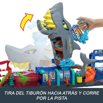 Túnel De Lavado Del Supertiburón De Hot Wheels City Con Coche De Juguete Color Reveal A Escala 1:64