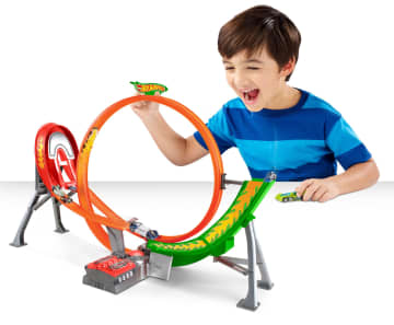Hot Wheels Track Builder Tor rajdowy z napędem Power Shift