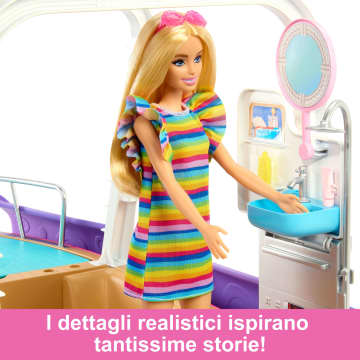 Barbie Barca Dei Sogni Con Piscina E Scivolo, Playset Con Accessori - Image 5 of 6