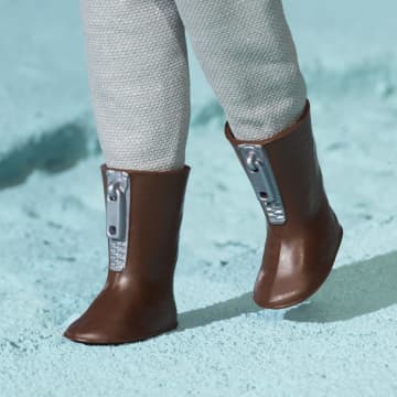 Barbie Signature Astronauta, Bambola Da Collezione Con Tuta Argentata, Stivali Spaziali E Casco