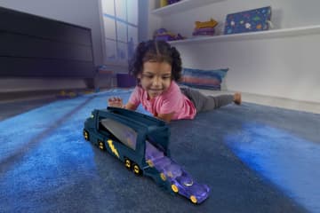 Fisher-Price Dc Batwheels Spielzeug-Transporter Und Auto - Image 2 of 6