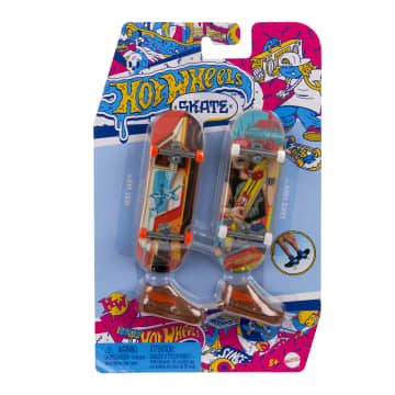 Hot Wheels Skate Retro 2-pak deskorolek + buty Asortyment