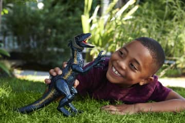 Jurassic World Indoraptor Dino (Dino Tracker), Figur Inkl. Ar Track-Code - Bild 2 von 6