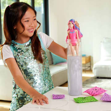 Κούκλες Barbie Color Reveal Σειρά Disco Star Κούκλα Και Αξεσουάρ Με 6 Εκπλήξεις (Τα Σχέδια Μπορεί Να Διαφέρουν)
