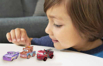 Disney Pixar Cars Mini Karakter Arabalar Serisi - Image 2 of 6
