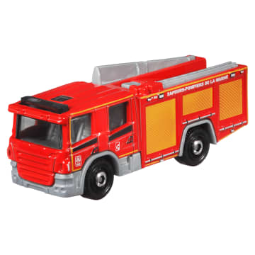 Matchbox-Voiture Ou Camion Best Of Europe À L’Échelle 1/64