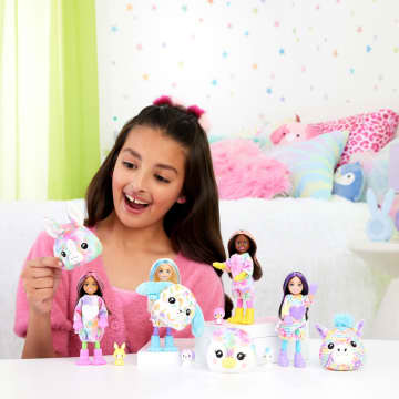 Muñeca Pequeña Chelsea Y Accesorios De La Colección Sueños De Colores De Barbie Cutie Reveal (Estilos Pueden Variar)