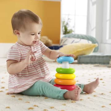 Fisher-Price Jouet Culbuto À Empiler Pyramide Arc-en-Ciel, Matériaux d'origine Végétale, avec 5 Anneaux Colorés Et Base Mouvante, Jouet Bébé, A Partir Fisher-Price Jouet Culbuto À Empiler Pyramide Arc-en-Ciel, Matériaux d'origine Végétale, avec 5 Anneaux Colorés Et Base Mouvante, Jouet Bébé, A Partir