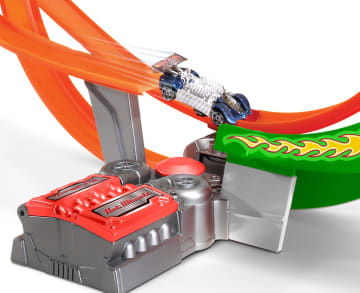 Hot Wheels Track Builder Tor rajdowy z napędem Power Shift