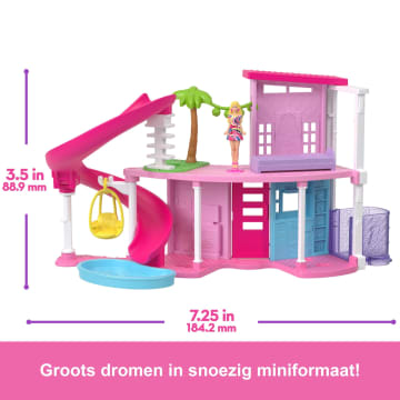 Barbie Mini Barbieland Poppenhuis Speelsets Met Pop Van Bijna 4 Cm, Meubels En Accessoires (Stijlen Kunnen Variëren)