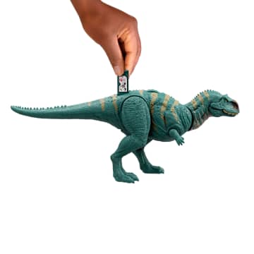 Jurassic World Chaos Theory Wild Roar Majungasaurus Dinosaur Action Figure Toy, Chomp Attack & Sound