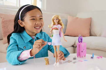 Barbie Reise-Puppe (Blond), Anziehpuppe Mit Hund & Urlaubs-Zubehör - Image 2 of 6