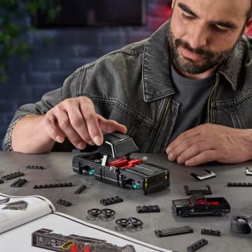 Mattel Brick Shop Hot Wheels '83 Chevy Silverado Building Toy Kit