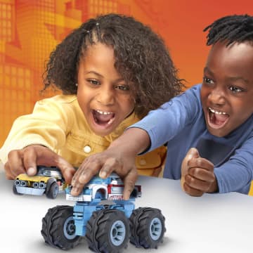 Mega Construx Hot Wheels Rodger Dodger & Hot Wheels Racing