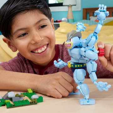 Mega Pokémon Machamp Zestaw Klocków - Image 3 of 6
