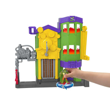 Imaginext DC Super Friends Crime Alley