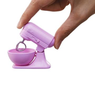 Barbie® ile Mutfak Maceraları Oyun Seti