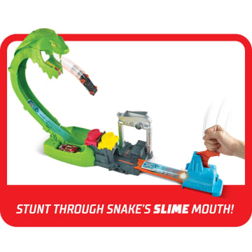 Hot Wheels Toxic Snake Strike
