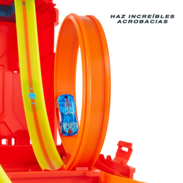 Hot Wheels Caja de acrobacias en forma de bidón Track Builder Unlimited