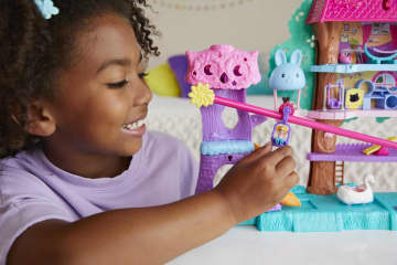 Polly Pocket Pollyville Pet Adventure Treehouse Playset - Image 2 of 6