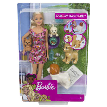 Набор Barbie Семья кукла+щенки с аксессуарами