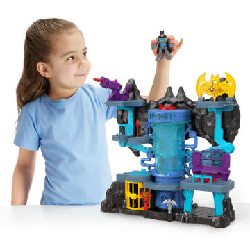 Imaginext Dc Super Friends Batcaverna Bat-Tech