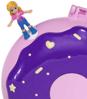 Polly Pocket Donut Pajama Party