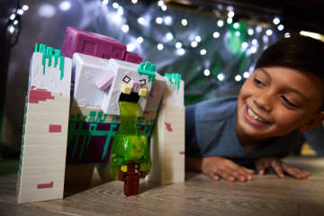 Minecraft Speelgoed, Legends Verslinder En Ranger, Set Actiefiguren En 2 Accessoires