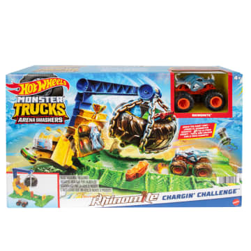 Hot Wheels Monster Trucks Rhinomite Chargin’ Challenge Playset With 1 Toy Truck & 2 Crushed Cars